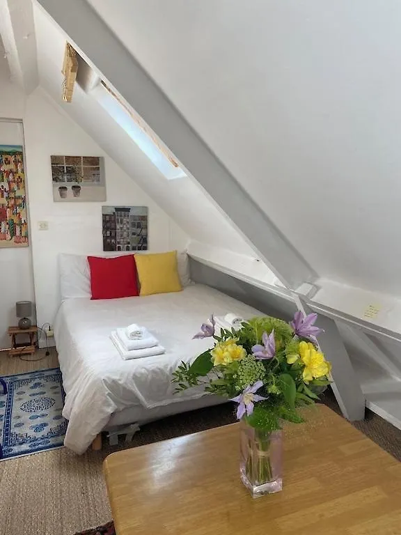 Romantic Studio Apt Historical Center Paris Marais Apartment